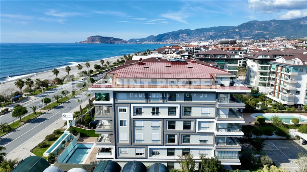 Bright, atmospheric apartment on the first line from the sea, in the center of the prestigious area of Alanya - Kestel-id-7231-photo-16