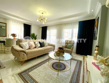 Spacious apartment with high-quality renovation and modern design 400 meters from the sea, in the center of the popular area of Alanya - Lower Oba-id-7232-photo-2
