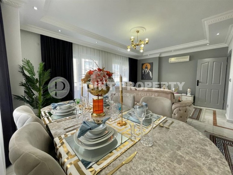 Просторная квартира с качественным ремонтом и современным дизайном в 400 метрах от моря, в центре популярного района Аланьи - Нижняя Оба-id-7232-фото-4