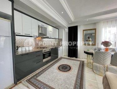 Spacious apartment with high-quality renovation and modern design 400 meters from the sea, in the center of the popular area of Alanya - Lower Oba-id-7232-photo-5