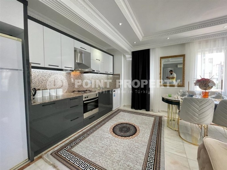 Просторная квартира с качественным ремонтом и современным дизайном в 400 метрах от моря, в центре популярного района Аланьи - Нижняя Оба-id-7232-фото-5