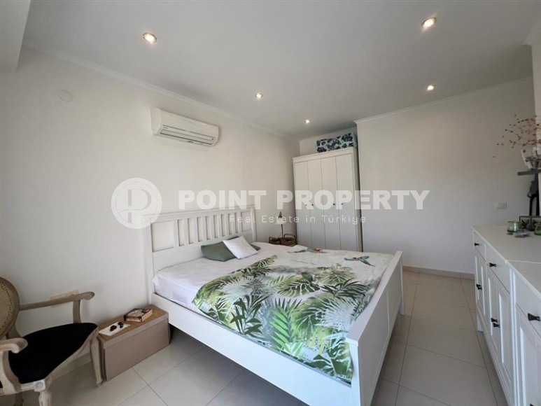 Панорамная двухуровневая квартира на 7-м этаже с мансардой, в перспективном районе Аланьи - Авсаллар-id-7233-фото-7