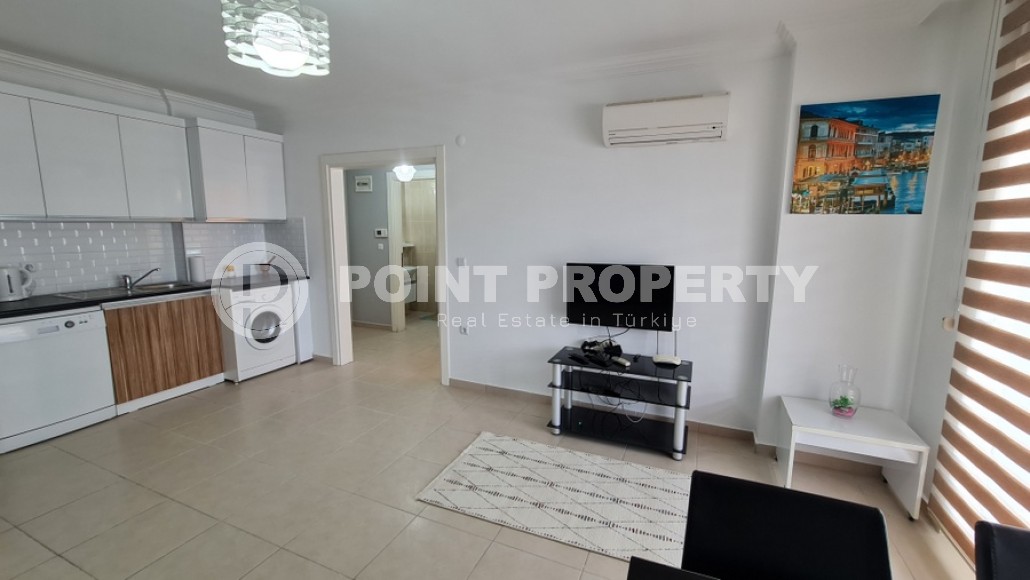 Modern apartment with furniture and household appliances 350 meters from the sea, in the center of Mahmutlar-id-7238-photo-6
