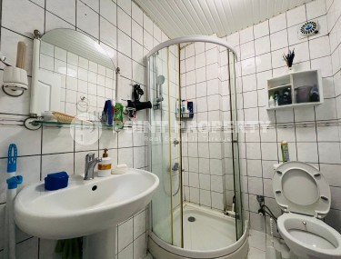 Недорогая меблированная квартира с отдельной кухней, на 2-м этаже в доме 2007 года постройки-id-7240-фото-4