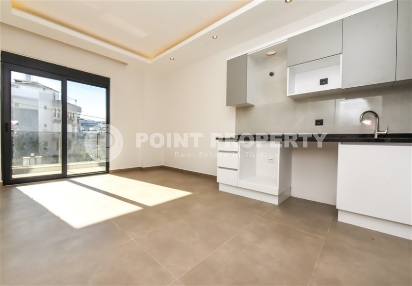 Новая квартира с чистовой отделкой в 1300 метрах от моря, в спокойном, живописном районе Аланьи - Верхняя Оба-id-7243-фото-12