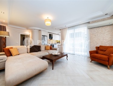 Просторная квартира 2+1 с качественным ремонтом и современным дизайном, в 50 метрах от моря, в центре района Махмутлар-id-7246-фото-1