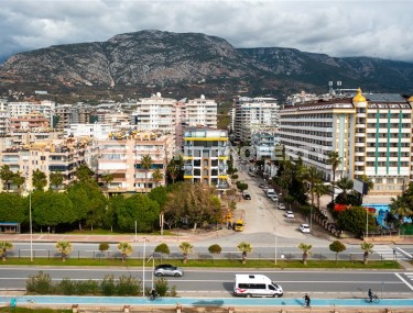 Просторная квартира 2+1 с качественным ремонтом и современным дизайном, в 50 метрах от моря, в центре района Махмутлар-id-7246-фото-4