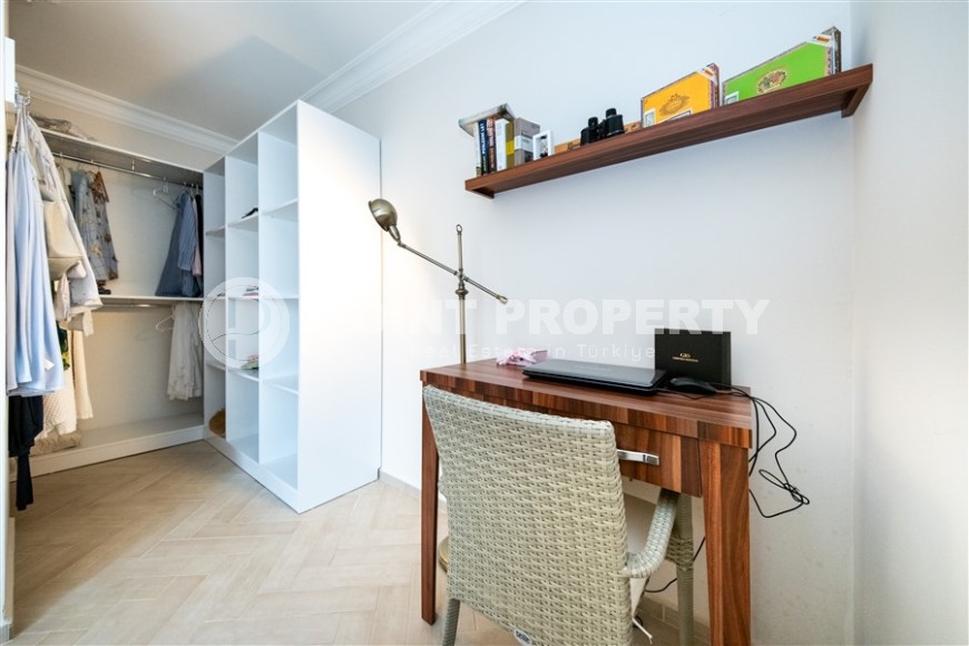 Просторная квартира 2+1 с качественным ремонтом и современным дизайном, в 50 метрах от моря, в центре района Махмутлар-id-7246-фото-13