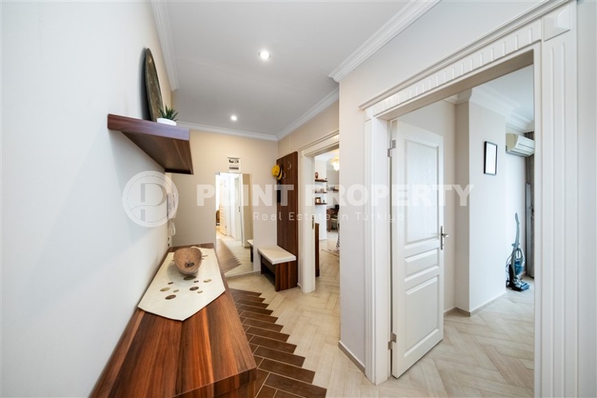 Просторная квартира 2+1 с качественным ремонтом и современным дизайном, в 50 метрах от моря, в центре района Махмутлар-id-7246-фото-17