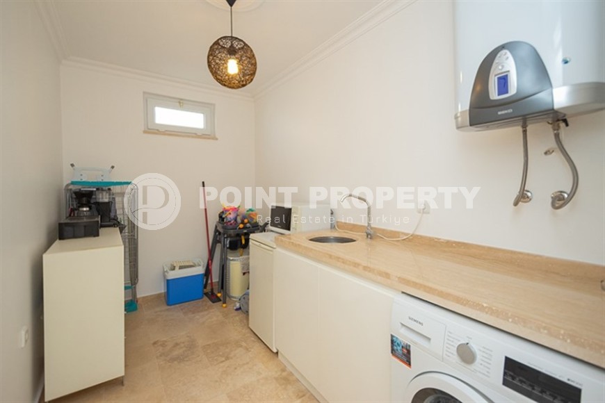 Atmospheric three-storey villa with panoramic sea views, in a picturesque, ecologically clean area of Alanya - Konakli-id-7247-photo-4