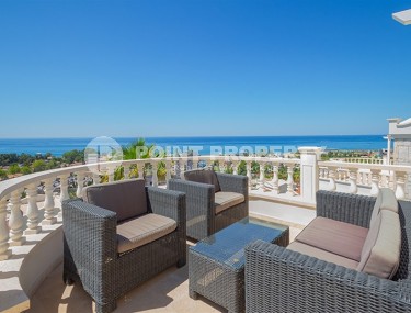 Atmospheric three-storey villa with panoramic sea views, in a picturesque, ecologically clean area of Alanya - Konakli-id-7247-photo-1
