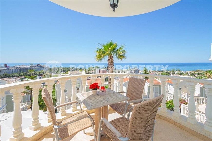 Atmospheric three-storey villa with panoramic sea views, in a picturesque, ecologically clean area of Alanya - Konakli-id-7247-photo-21