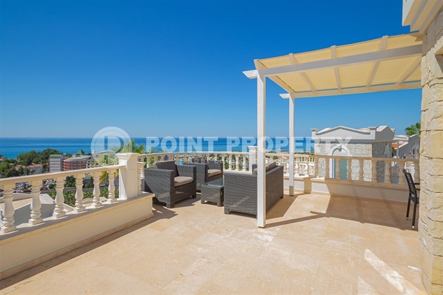 Atmospheric three-storey villa with panoramic sea views, in a picturesque, ecologically clean area of Alanya - Konakli-id-7247-photo-23