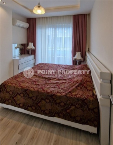 Ready-to-move-in 1+1 apartment with furniture and household appliances, in the center of the modern area of Alanya - Mahmutlar-id-7250-photo-6