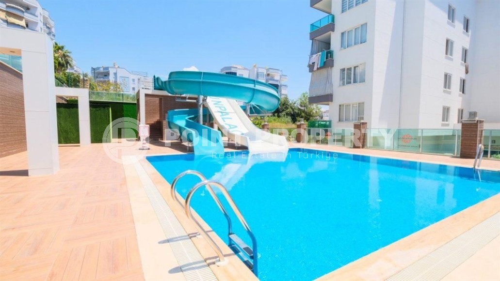 Комфортабельная современная квартира с панорамным застекленным балконом, на 7-м этаже в жилом комплексе 2015 года постройки-id-7254-фото-18