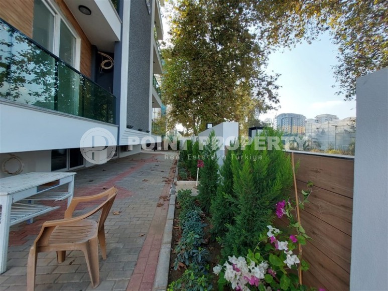 New two-room apartments at the stage of completion, Mahmutlar district-id-4337-photo-8