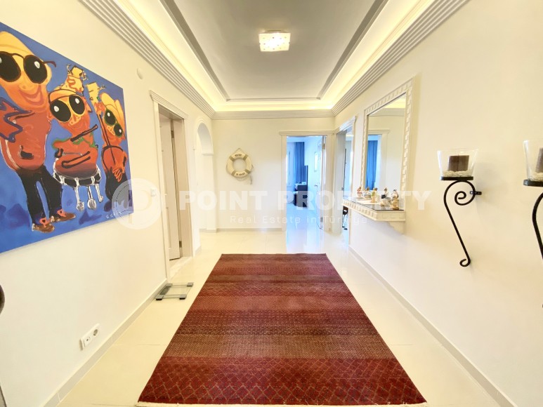 Ready to move in, comfortable apartment 900 meters from the sea, in the popular area of Alanya - Lower Oba-id-7261-photo-7