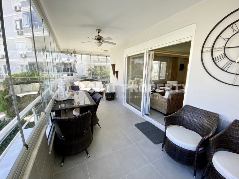 Ready to move in, comfortable apartment 900 meters from the sea, in the popular area of Alanya - Lower Oba-id-7261-photo-12