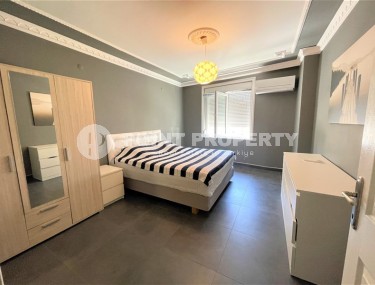 Комфортабельная квартира с мебелью и бытовой техникой в 650 метрах от моря, в центре района Тосмур-id-7265-фото-4