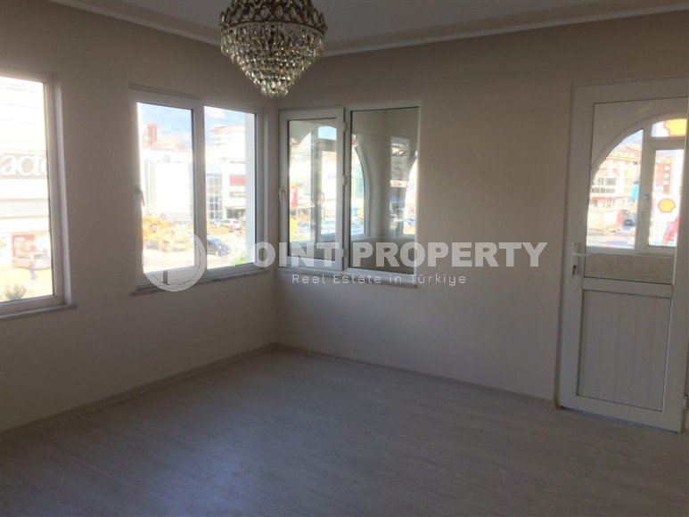 Выгодное предложение - доступная по цене квартира с отличной локацией в 600 метрах от моря, в центре Аланьи-id-7267-фото-2