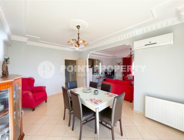 Панорамная двухуровневая квартира с видом на море и горы, в центре популярного района Аланьи - Нижняя Оба-id-7278-фото-4