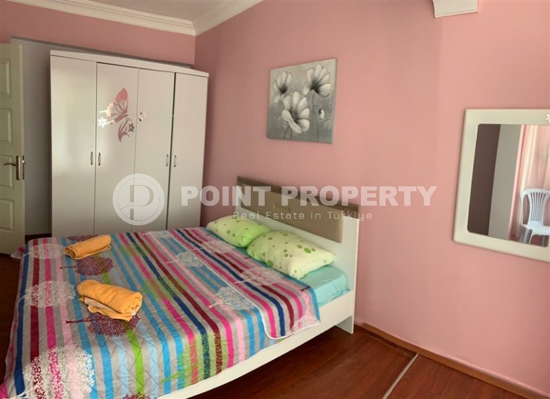 Cozy apartment 2+1, with a total area of 90 m2, on the very shore of the Mediterranean Sea, in the center of Mahmutlar district-id-7281-photo-3