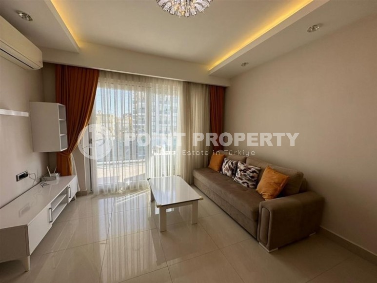 Comfortable apartment on the first line from the sea, in the center of the popular area of Alanya - Mahmutlar-id-7286-photo-2