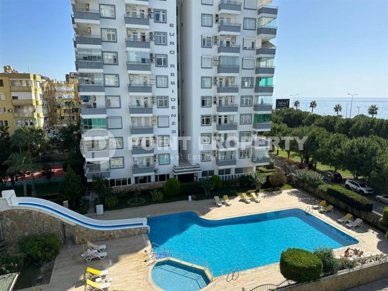 Comfortable apartment on the first line from the sea, in the center of the popular area of Alanya - Mahmutlar-id-7286-photo-11