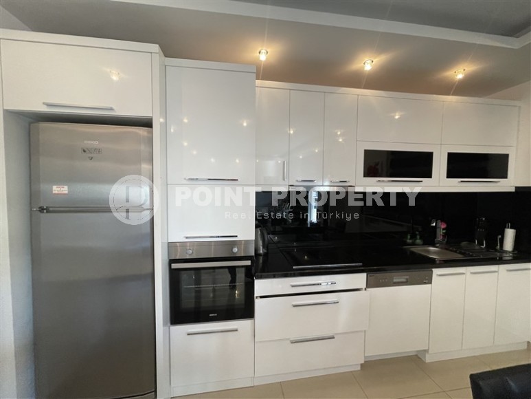 Готовая к проживанию квартира с современным дизайном в 700 метрах от моря, в центре района Оба-id-7287-фото-3