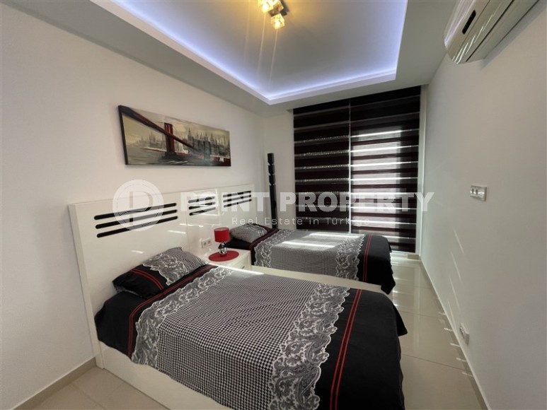 Готовая к проживанию квартира с современным дизайном в 700 метрах от моря, в центре района Оба-id-7287-фото-5