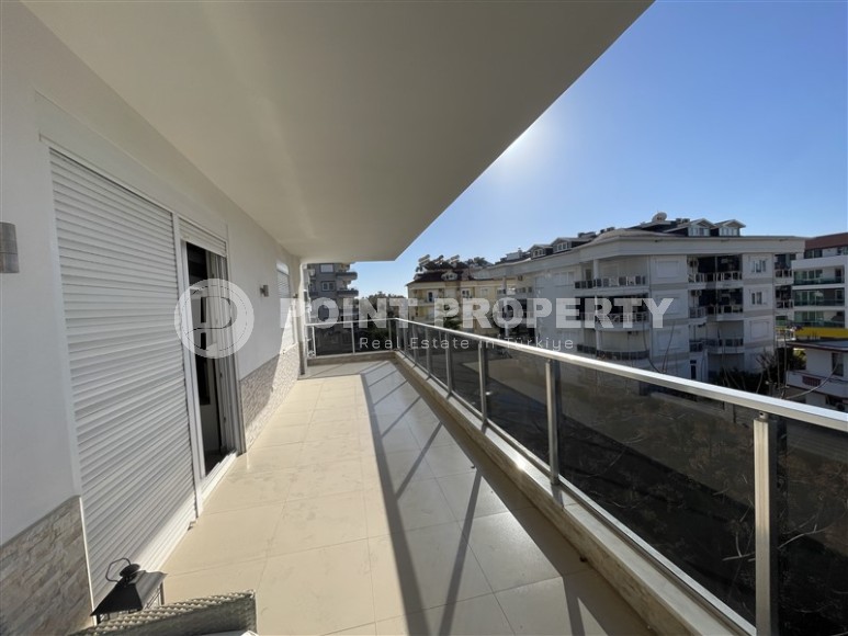 Готовая к проживанию квартира с современным дизайном в 700 метрах от моря, в центре района Оба-id-7287-фото-10