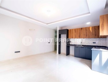 Affordable 1+1 apartment in a new residential complex 400 meters from the sea-id-6733-photo-2
