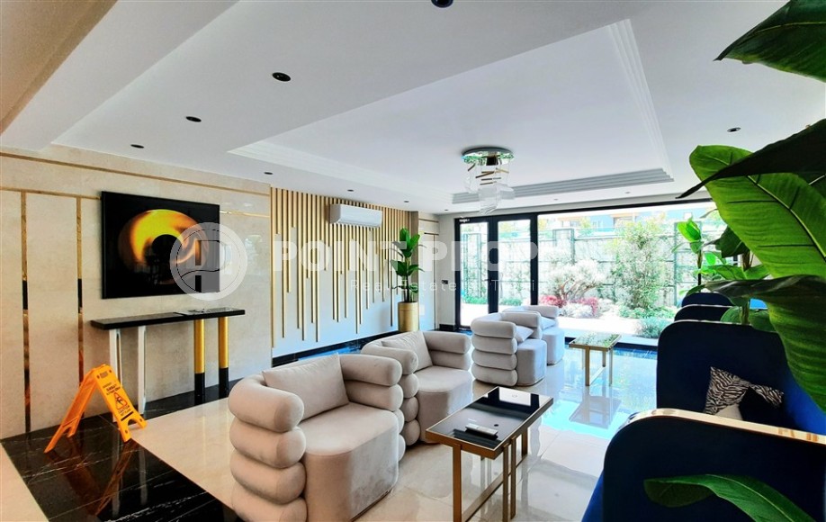 Comfortable apartment with modern design, new furniture and appliances, 300 meters from the famous Cleopatra Beach-id-7292-photo-14