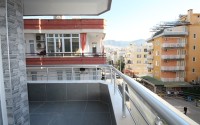 Newly renovated apartment on the 3rd floor in a building built in 2001, in the center of Alanya-id-7295-photo-15