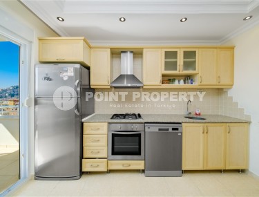 Готовая к проживанию квартира с панорамным видом на гору Кале, на 9-м этаже в благоустроенном жилом комплексе 2007 года постройки-id-7296-фото-4