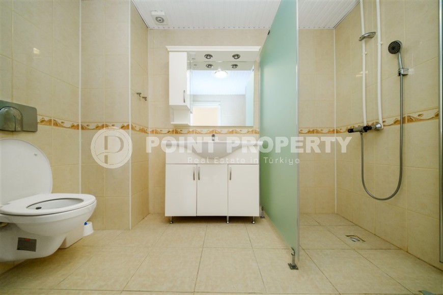 Готовая к проживанию квартира с панорамным видом на гору Кале, на 9-м этаже в благоустроенном жилом комплексе 2007 года постройки-id-7296-фото-8