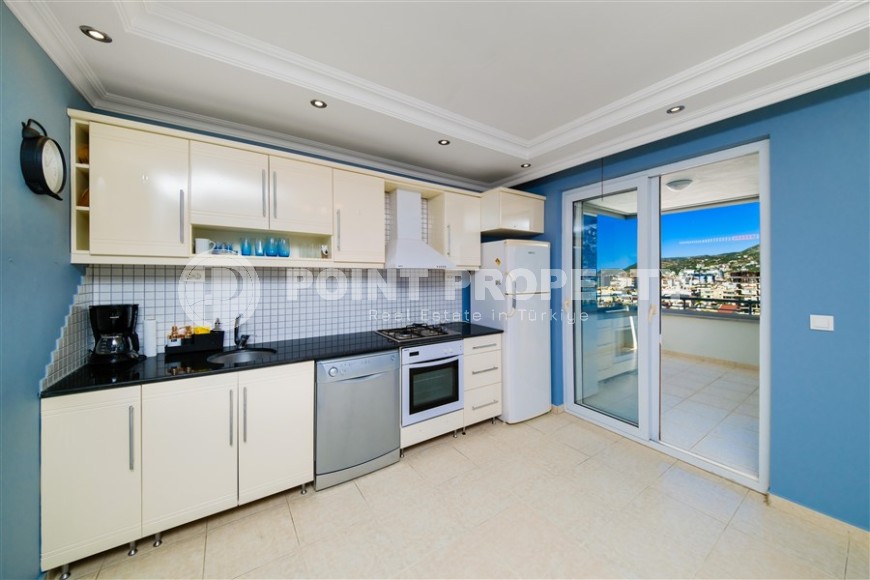 Квартира с новым ремонтом и современным дизайном в 850 метрах от пляжа, в центре Аланьи-id-7297-фото-5