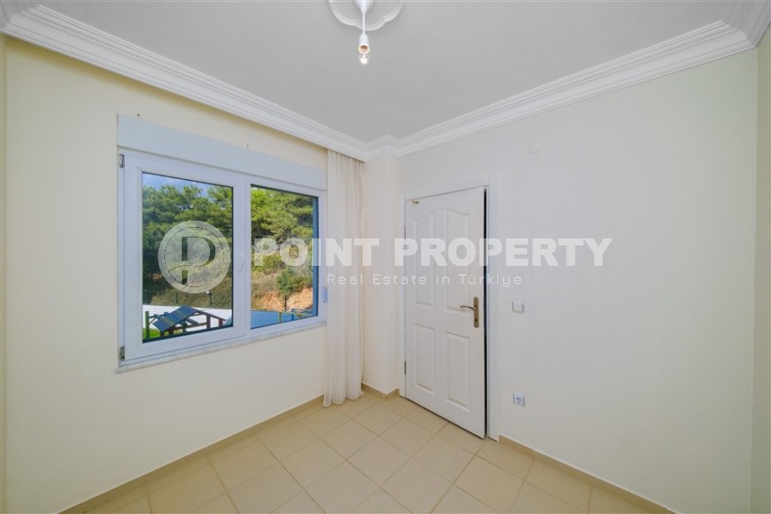 Affordable 2+1 apartment, with a total area of 85 m2, in a picturesque area of Alanya - Upper Oba-id-7298-photo-6