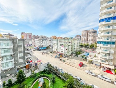 Modern 1+1 apartment with furniture, 500 meters from the sea, Mahmutlar district-id-3401-photo-1