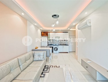 Modern 1+1 apartment with furniture, 500 meters from the sea, Mahmutlar district-id-3401-photo-4