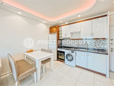 Modern 1+1 apartment with furniture, 500 meters from the sea, Mahmutlar district-id-3401-photo-5