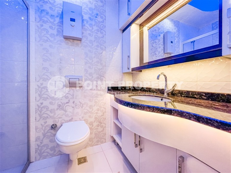 Modern 1+1 apartment with furniture, 500 meters from the sea, Mahmutlar district-id-3401-photo-9