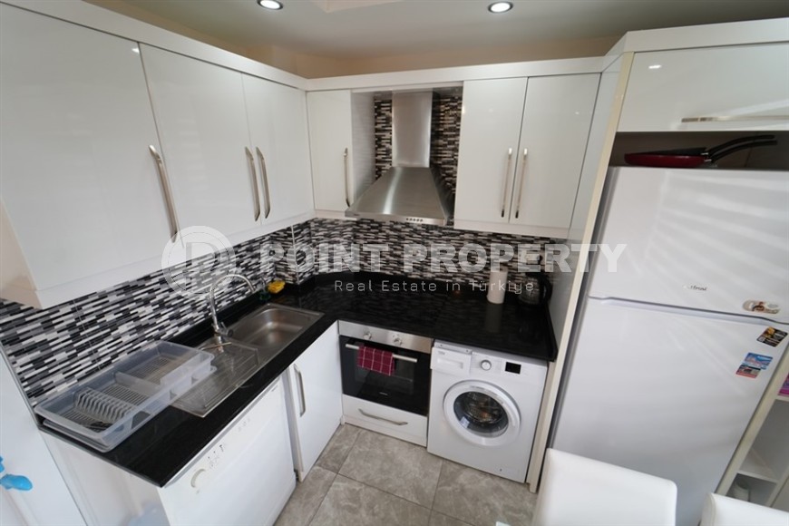 Compact apartment 1+1, with a total area of 50 m2, in the center of the European region of Alanya - Lower Oba-id-7313-photo-4