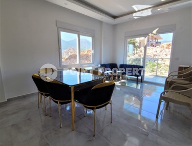 Two bedroom apartment, 90m² in a complex with a swimming pool under construction, in Alanya - Oba-id-1566-photo-1