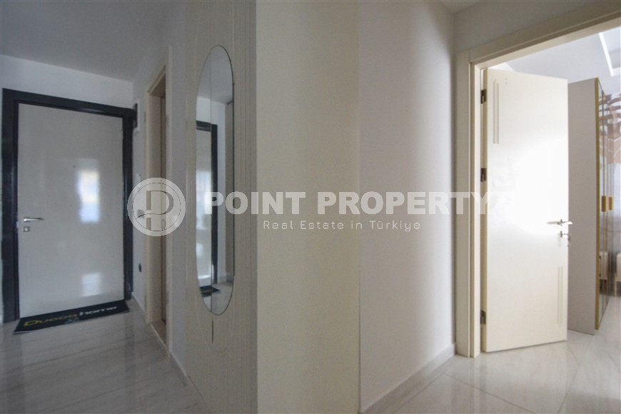 Stylish apartment with modern design in an elite residential complex on the first line from the sea-id-7319-photo-7
