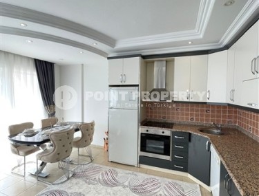 Квартира с современным дизайном, комфортабельной мебелью и бытовой техникой, на 2-м этаже в резиденции 2015 года постройки-id-7320-фото-4