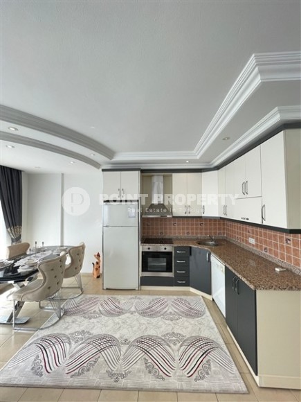 Квартира с современным дизайном, комфортабельной мебелью и бытовой техникой, на 2-м этаже в резиденции 2015 года постройки-id-7320-фото-5