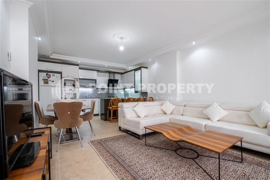 Светлая, современная квартира 2+1, общей площадью 110 м2, в центре спокойного района Аланьи - Тосмур-id-7322-фото-1