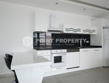 Панорамная двухуровневая квартира с видом на море, на 5-м этаже с мансардой в центре престижного района Аланьи - Кестель-id-7325-фото-3