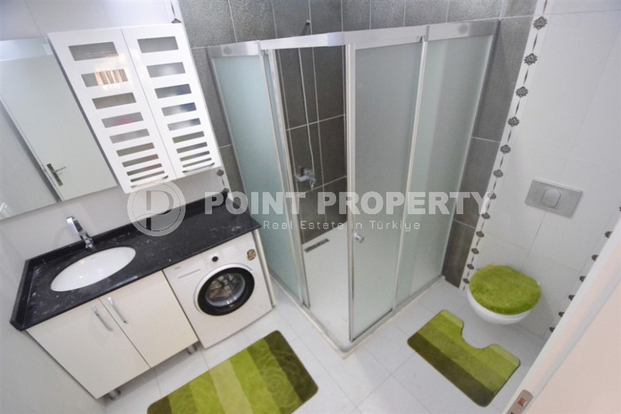 Панорамная двухуровневая квартира с видом на море, на 5-м этаже с мансардой в центре престижного района Аланьи - Кестель-id-7325-фото-9